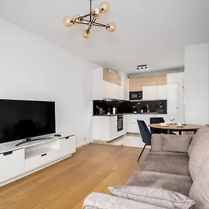 D&k Apart 1 Sierpnia 32a , Warszawa Polska